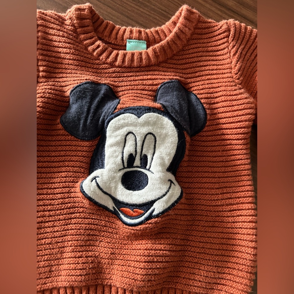 Disney Mickey Mouse sweatshirt 24 months - Picture 2 of 3